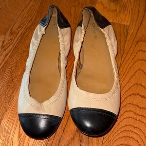 Coach Two-Tone Beige and Black Leather Ballet Flats